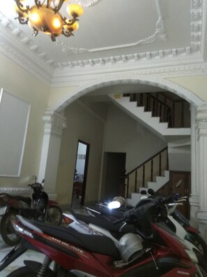 Hallway - Happy Hotel Binh Chanh (Ho Chi Minh City)