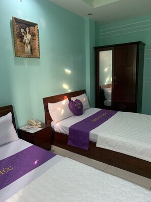 Kamar Double Keluarga | Minibar, meja kerja, Wi-Fi gratis, dan seprai linen