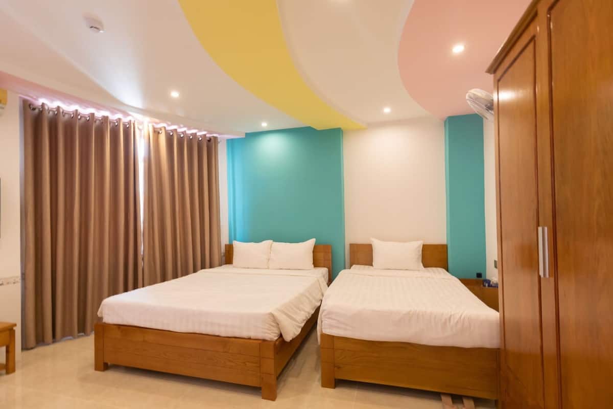 Desk, free WiFi, bed sheets