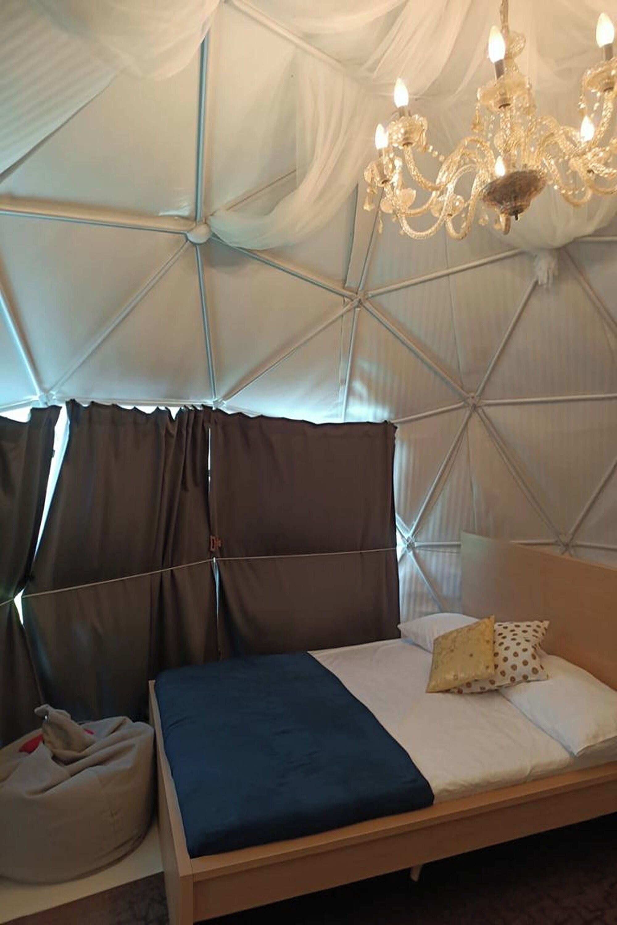 Photo - Seaside Glamping@Heritage Chalet