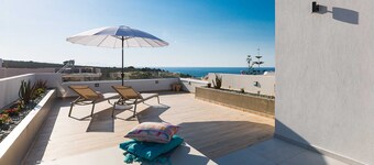 Villa Amelia I Free mini van & private pool