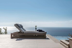 Property grounds - Villa Cielo Free* Heated pool & Stunning Seaview! (Kissamos)