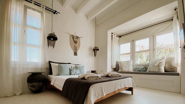 Unclassified image, 1 of 36, button - Hotel B House (Cesme)