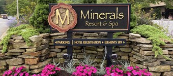 Mtn Creek Resort Condo - Mountain Bike, Hike, Golf, Swim, Legoland, NYC 1 Hour