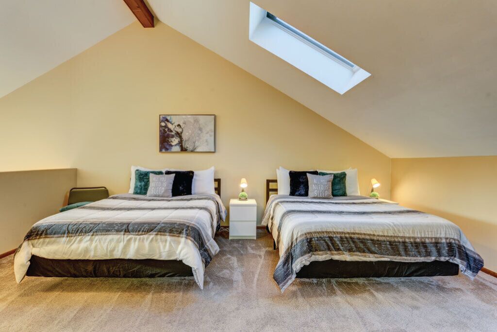 2 soverom, strykejern/-brett, wi-fi (inkludert) og sengetøy