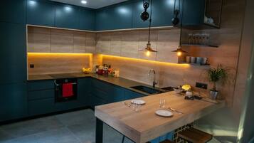 Exclusive Double Room | Private kitchen