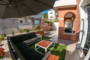 شرفة/رواق