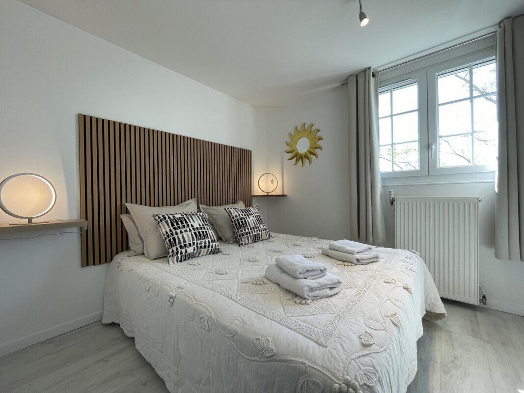 3 chambres, fer et planche à repasser, lit parapluie, Wi-Fi gratuit