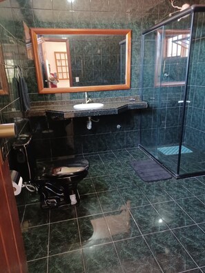 Dusche, Handtücher, Seife