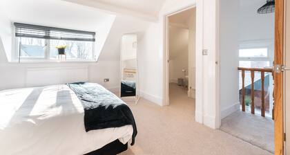 Woodland View Newport - 4 bedroom home