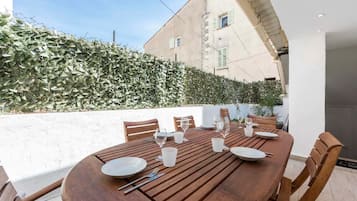 Ristorazione all'aperto