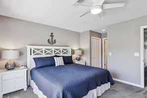 2 bedrooms, iron/ironing board - Gorgeous 2 BR 2.5 BA Shipyard Townhouse (Hilton Head Island)