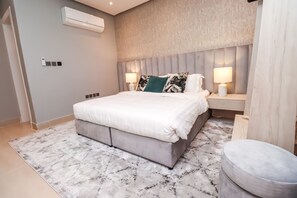 Departamento, 3 habitaciones | 3 habitaciones, decoración personalizada y muebles diferentes 