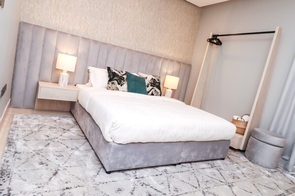 Departamento, 3 habitaciones | 3 habitaciones, decoración personalizada y muebles diferentes 