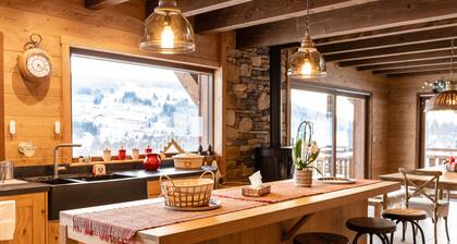 Luxury chalet LE CARIBOU, near Gérardmer, exceptional view, jacuzzi.