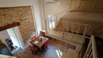 1 Schlafzimmer, Bügeleisen/Bügelbrett, WLAN, Bettwäsche