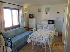 Interior - Stunning Sardinia (No.02) (Lu Lamoni)