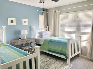 2 bedrooms, desk, free WiFi, bed sheets