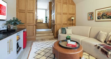 Virgin Hotels Edinburgh