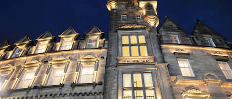 Front of property - evening/night