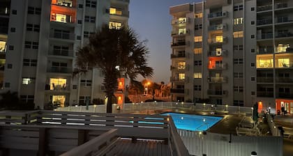 The Best Time to Come to the Beach! Fall Specials!