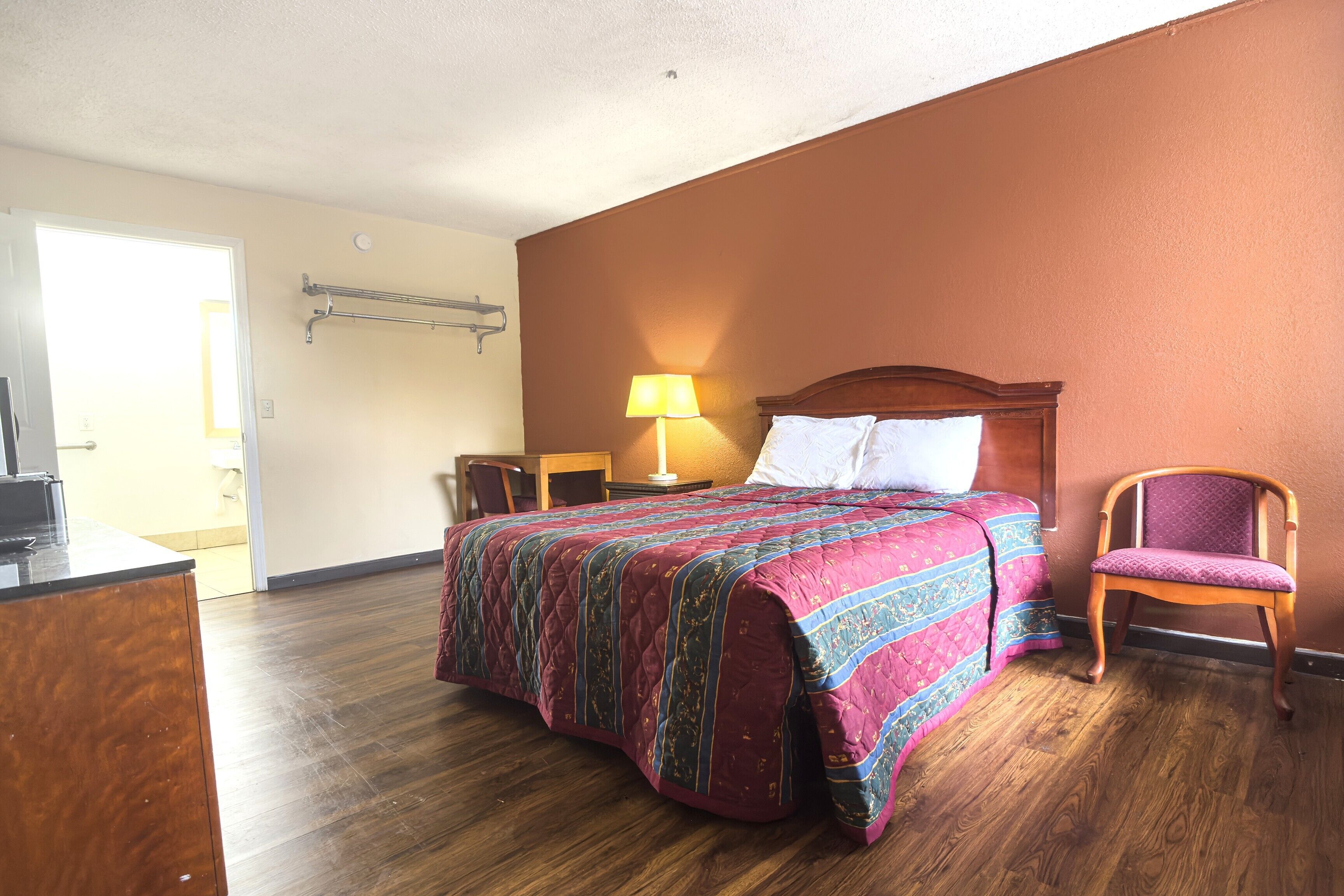 Wifi gratis y ropa de cama 