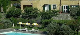 Two-room apartment in the countryside a stone's throw from the sea