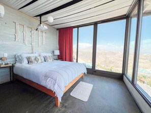 Estudio estándar | Ropa de cama de alta calidad, edredón, wifi gratis y ropa de cama 