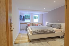2 chambres, accès au Wi-Fi (inclus), accessible en fauteuil roulant