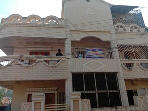 Exterior detail - Best Budget Stay & most Hygienic (Bhubaneswar)
