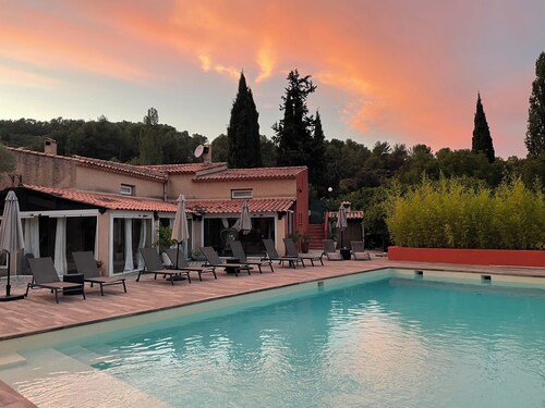 House for 2 people in an estate with swimming pools, tennis court and river