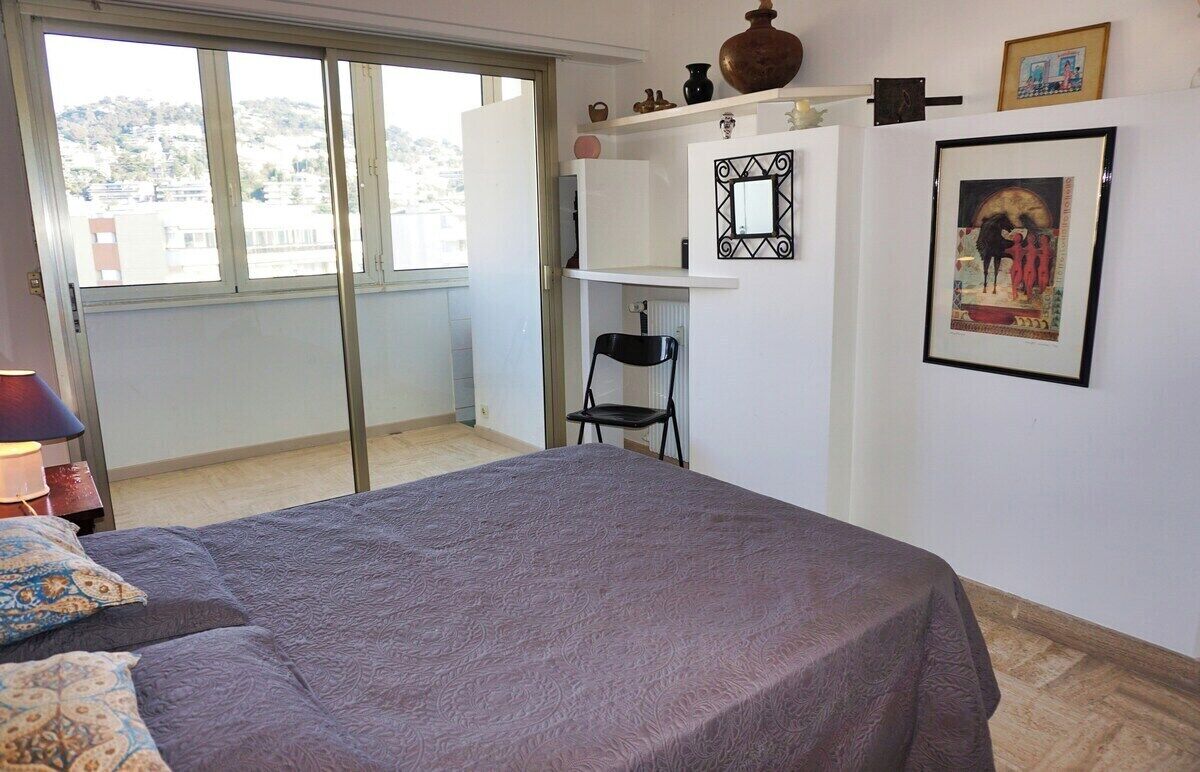 Bügeleisen/Bügelbrett, kostenloses WLAN