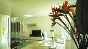 Dining - Palmes d'Or Properties - Ref PRINCE (Cannes)