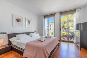 4 chambres, fer et planche Ă repasser, Wi-Fi, draps fournis