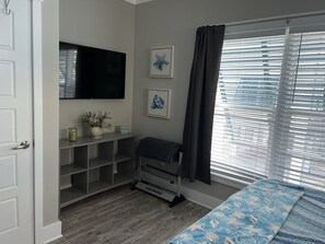 2 bedrooms, desk, free WiFi, bed sheets - New House Paradise Without a Pasport On Atlantic Ocean  Deck Sunsets Water Views (Marathon)