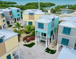 Exterior - New House Paradise Without a Pasport On Atlantic Ocean  Deck Sunsets Water Views (Marathon)
