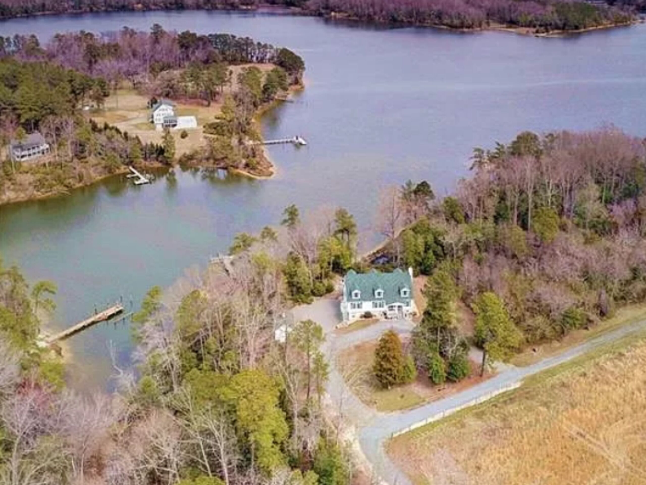 River Pointe Place- Waterfront -Private Dock -Hot Tub/Spa