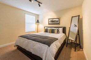 House, Multiple Beds (Luxury Champions Gates Vacation Home) | 7 bedrooms - Luxury Champions Gates Vacation Home (Davenport)