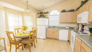 Unclassified image, 2 of 30, button - Yvonne's Indian Point Vacation Home (Kissimmee)