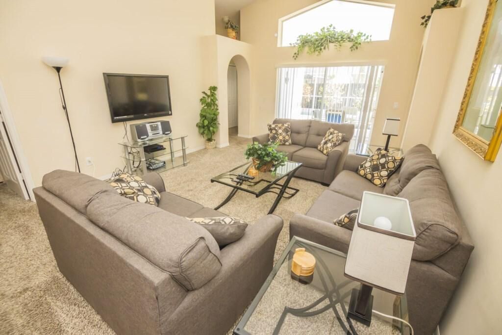 House, Multiple Beds (Yvonne's Indian Point Vacation Home) | Living room