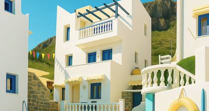 2 Bed Apartment - Sleeps 8 - Pool, Patio, Views