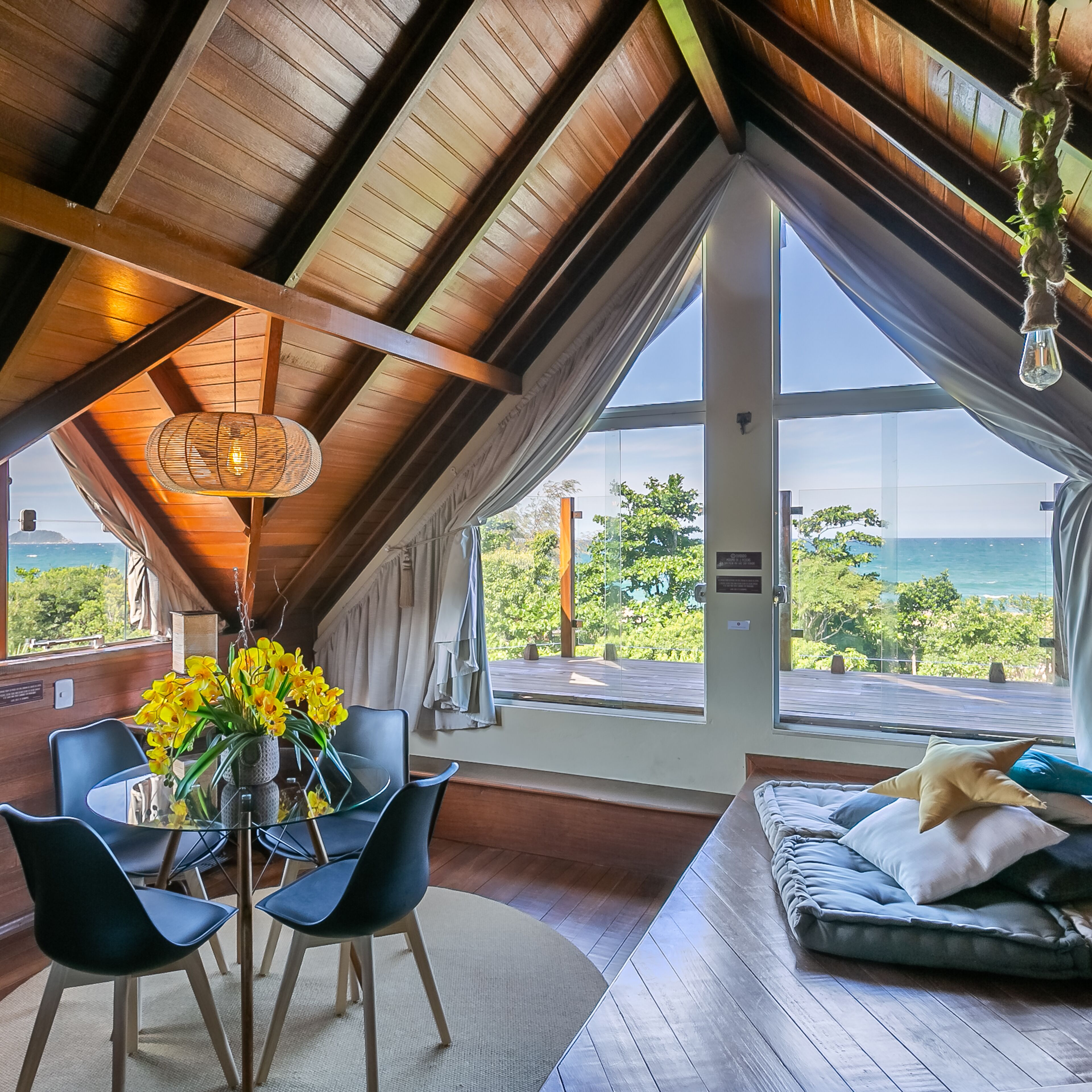 Minibar, cortinas blackout, cuna de viaje y wifi gratis 