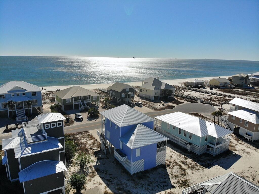 Sept on Sale! 2nd tier w/ views, tennis and pools