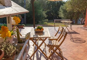 Family Apartment, Multiple Bedrooms (Domos Pintadas Apt. 1 Porto Rotondo) | Terrace/patio - Domos Pintadas Apt. 1 Porto Rotondo (Olbia)