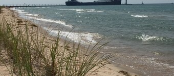 Cozy Efficiency at Downtown Manistee