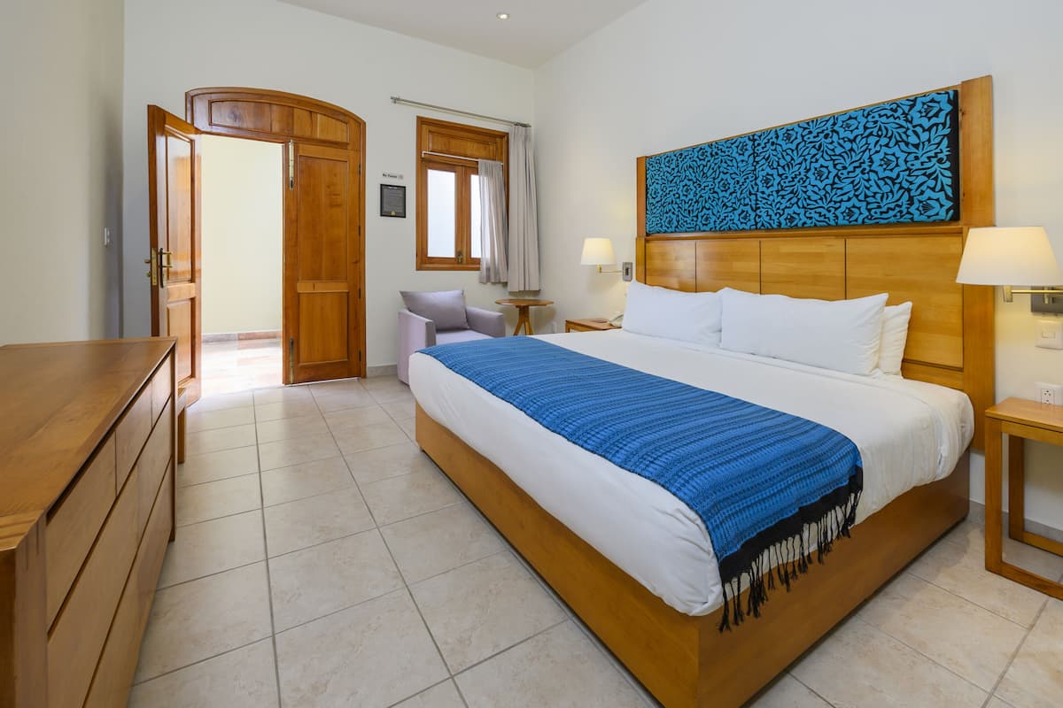 standard room | 1 bedroom, premium bedding, down duvets, in-room safe