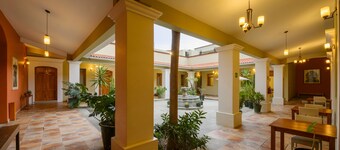 XTILU Hotel - Adults only