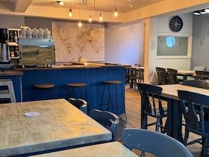 Bar (on property) - The Pilot Boat Inn (Bembridge)
