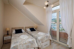 2 chambres, Wi-Fi gratuit, draps fournis