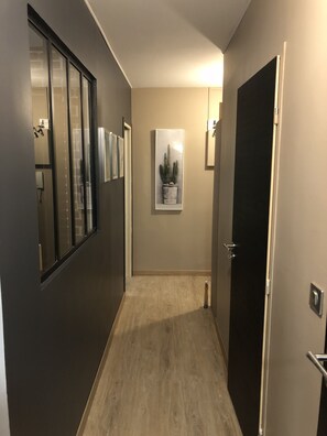 Interior - La Charmeraie (compiègne)